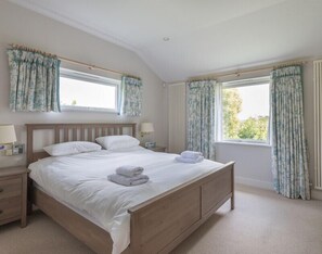 คอทเทจ | ภายใน