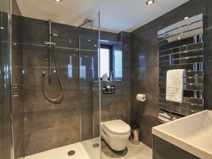 Cottage | Bathroom | Shower - Harbour Cottage (Dartmouth)