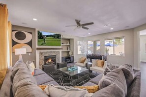 Smart TV, fireplace, offices