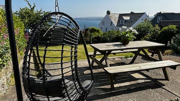 Cottage | Property grounds