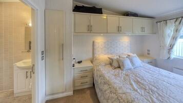 Cottage | 3 bedrooms, individually decorated, individually furnished, free WiFi