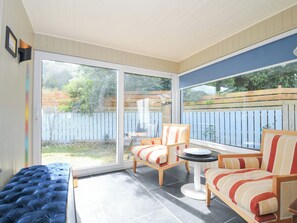 Cottage | Interior - Beachside (Wadebridge)