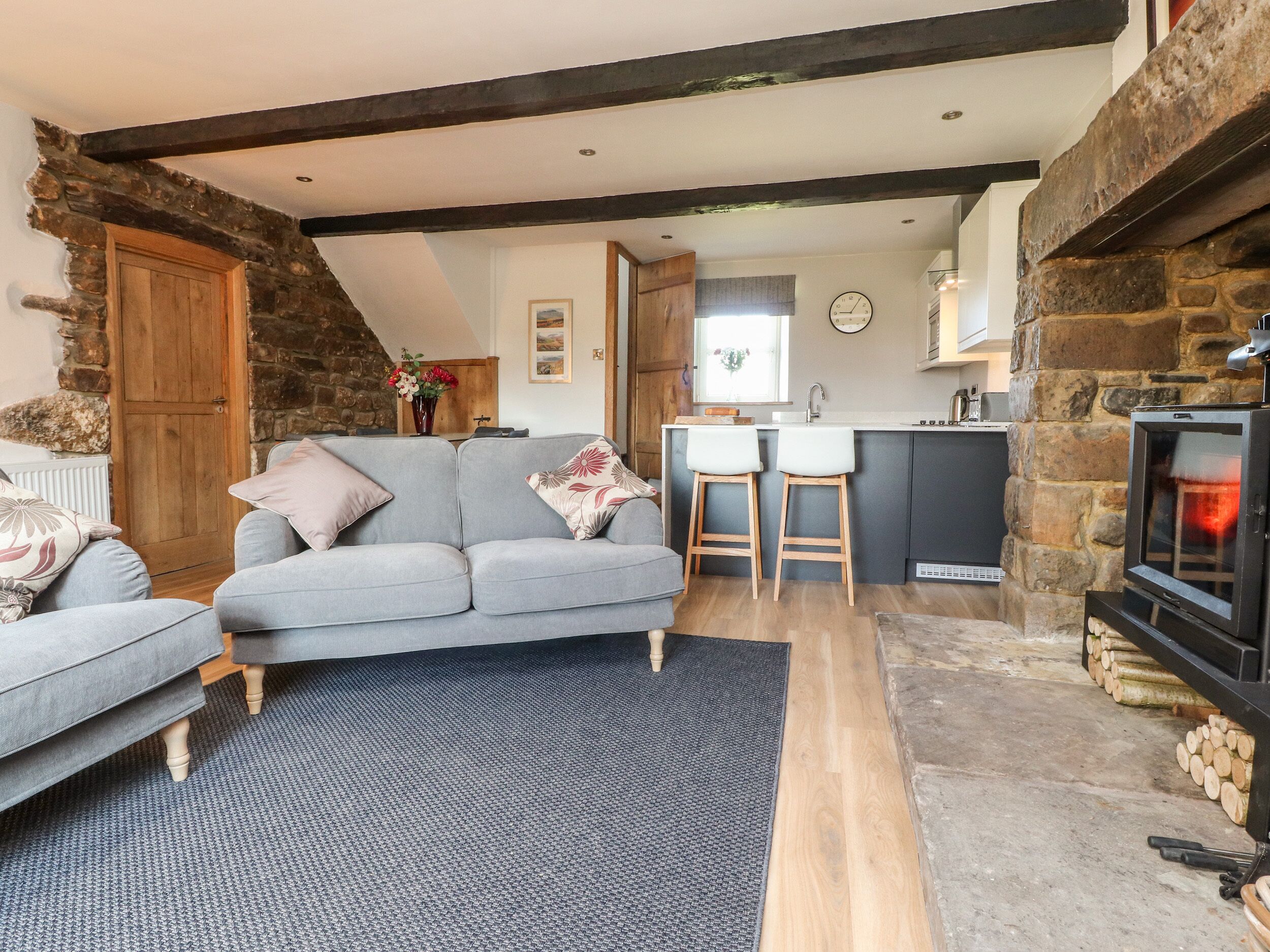 Cottage | Interior