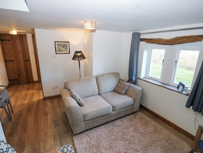 Cottage | Living area