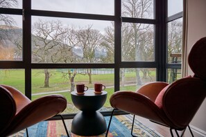 Interior - Riverside Park 5 (Keswick)