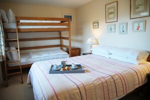 Casa de campo | 2 habitaciones, decoración personalizada y muebles diferentes