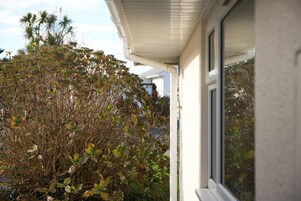 Cottage | Property grounds