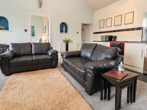 Cottage | Interior - The Stable (Lydney)