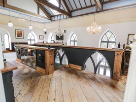 Refrigerador, lavavajillas, tetera/pava eléctrica, tostadora