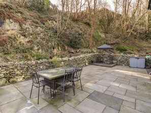 Cottage | Balcony - Greystones Chapel (Caernarfon)
