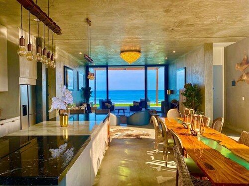 LN1 Casa Del Sol Pool, Hot Tub, Sauna Oceanfront