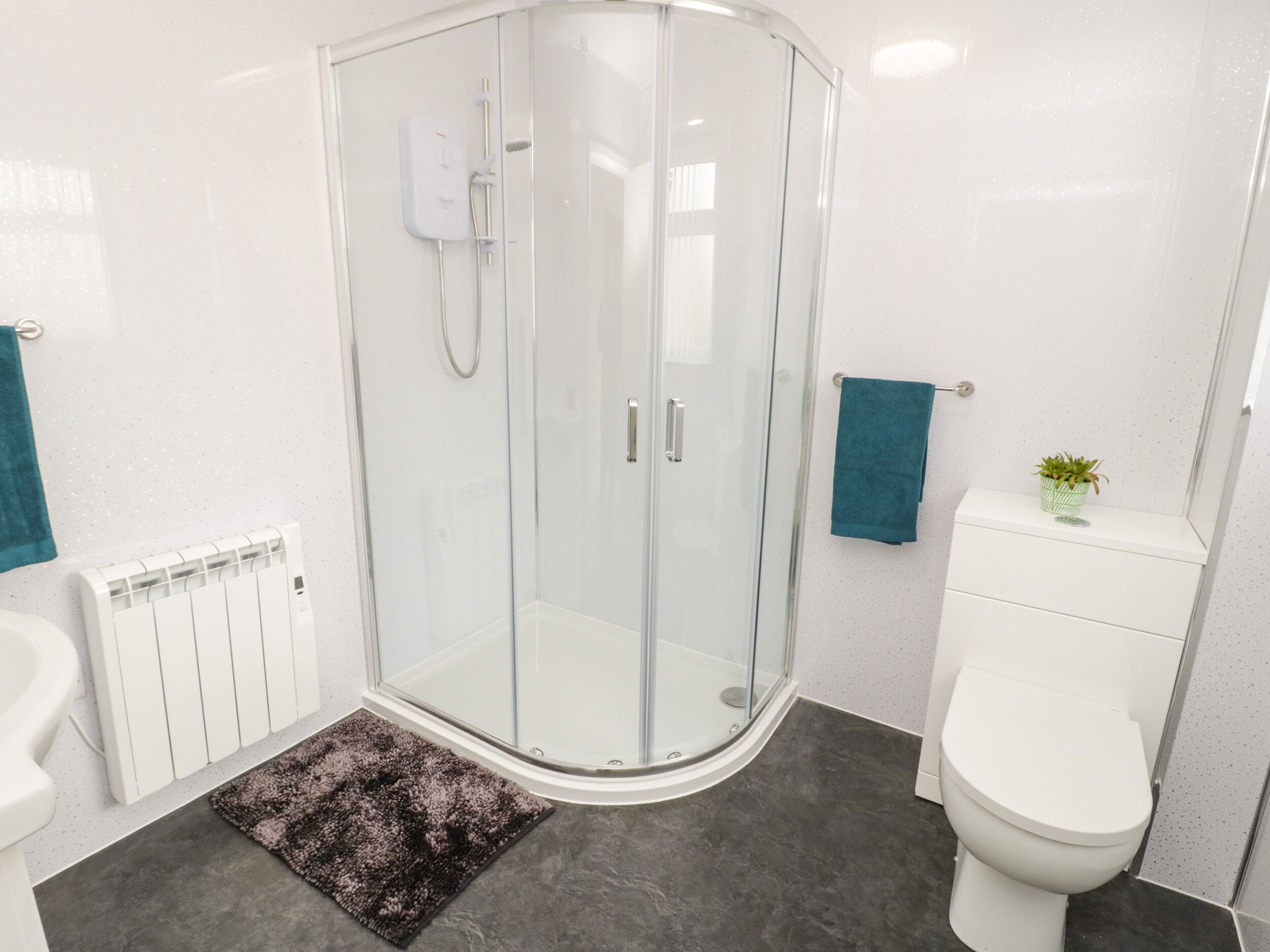 คอทเทจ | ห้องน้ำ | ฝักบัว