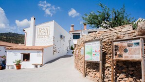 Exterior - Rustic Cottage in Laroya with Pool and Terrace (Laroya)