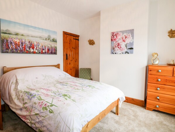 Cottage | Interior - Halfways (Belper)