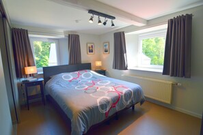 4 bedrooms, free WiFi