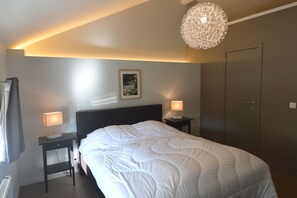 5 bedrooms, free WiFi - Holiday Home in Ondenval by Forest & River (Ondenval)
