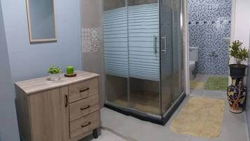 Shower, towels, soap, shampoo
