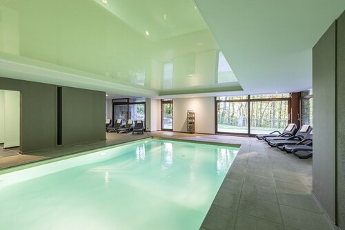 Holiday Home in Ardennes with Heated Pool