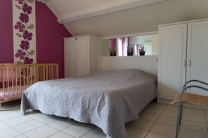 4 bedrooms, free WiFi - Holiday Home in Stoumont near Coo Waterfalls (Rahier)