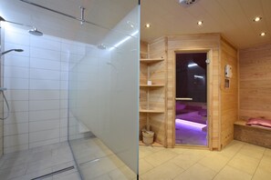 Bathtub - Holiday Home in Ardennes with Sauna & Pool (Vielsalm)