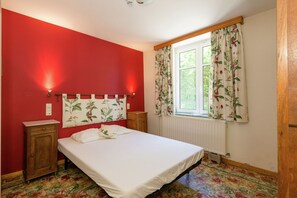 12 camere, Wi-Fi gratuito