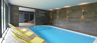Casa de lujo con piscina privada y sauna en Waimes