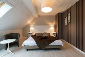 17 bedrooms, internet