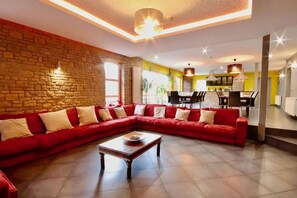 Smart TV, DVD player, table tennis, stereo - Holiday Home in Stoumont with Private Sauna (Stoumont)