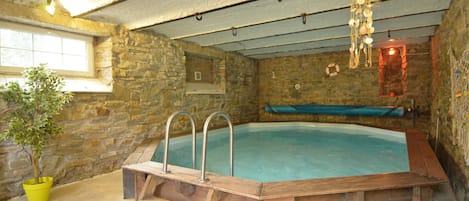 Piscine couverte