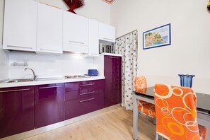 Fridge, microwave, stovetop, toaster