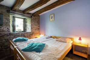 6 bedrooms, free WiFi