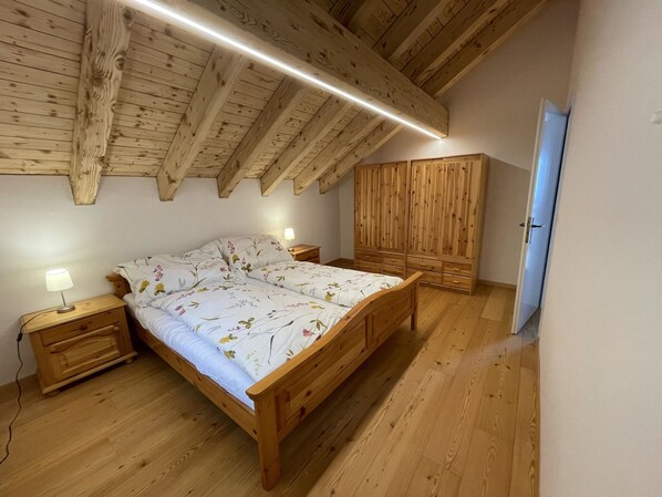 3 chambres, accès à Internet