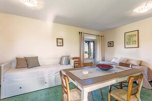 Dining Room - Villa in Santa Caterina with Private Beach (Santa Caterina dello Ionio)
