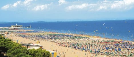 Vlak bij het strand