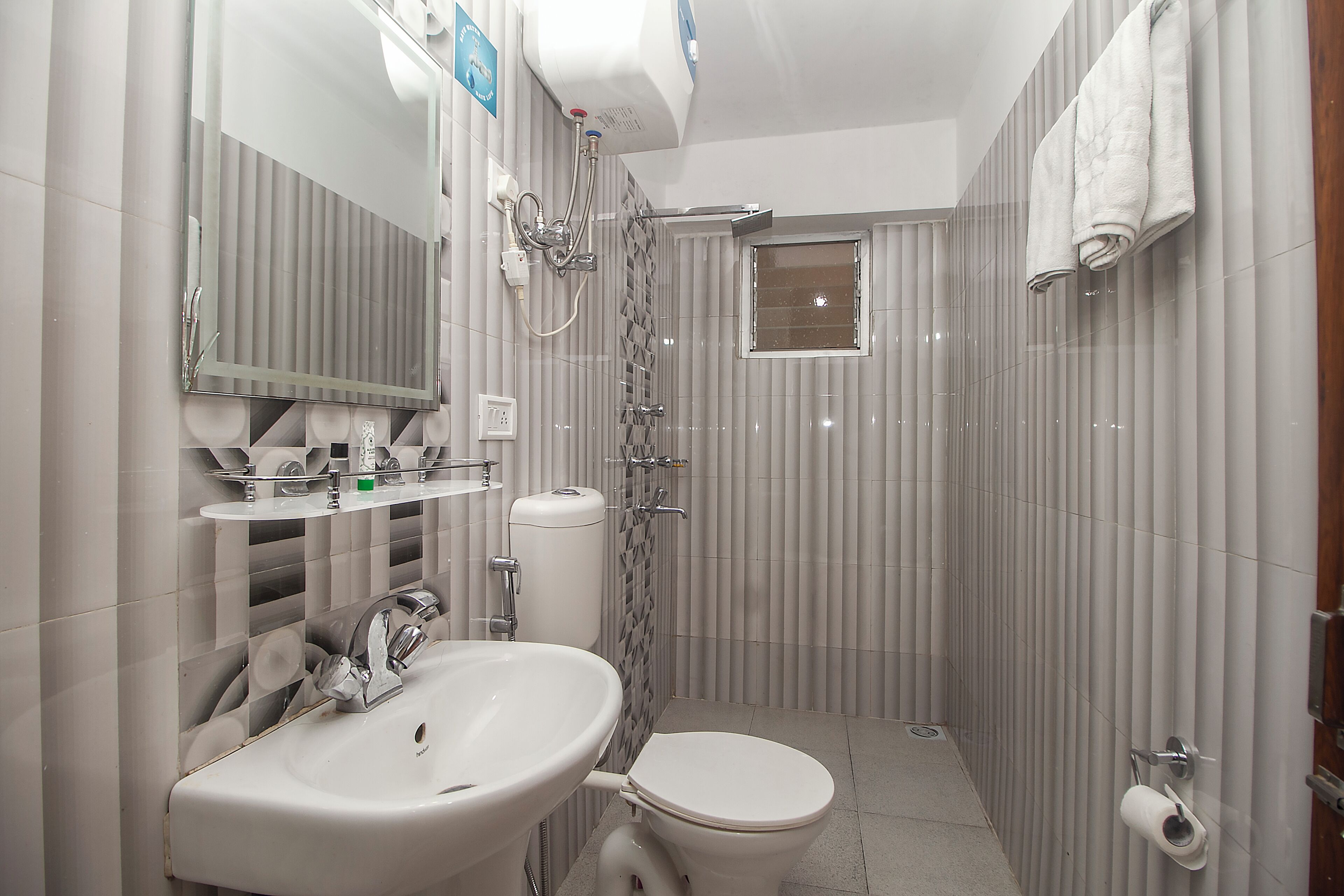 Free toiletries, towels, soap, shampoo