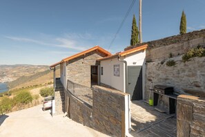 Terrace/patio - Holiday home with private pool (Valença-de-Douro)