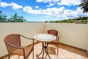 Outdoor dining - Beautiful villa with private pool near Tavira (Santo Estevão)