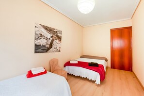 2 chambres, accès au Wi-Fi (inclus)