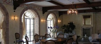 Mansion in Nizza Monferrato with Pool & Views