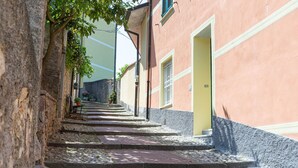 Uklassifisert bilde, 2 av 36, knapp