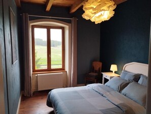 5 camere, Wi-Fi gratuito, lenzuola