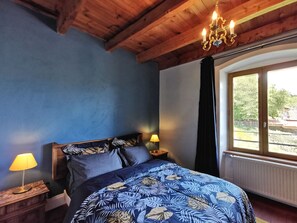 5 Schlafzimmer, kostenloses WLAN, Bettwäsche