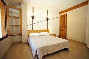 3 slaapkamers, een bureau, gratis wifi