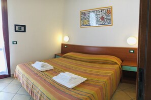 2 bedrooms, free WiFi - Apartment in seaside resort near Adriatic Coast (Lido di Spina)