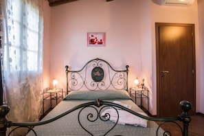 8 Schlafzimmer, WLAN