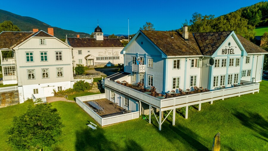 Dale Gudbrands Gard by Frichs