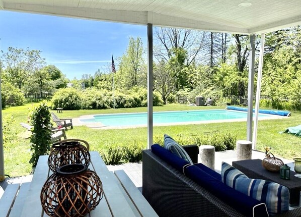 Piscine extérieure, piscine chauffée