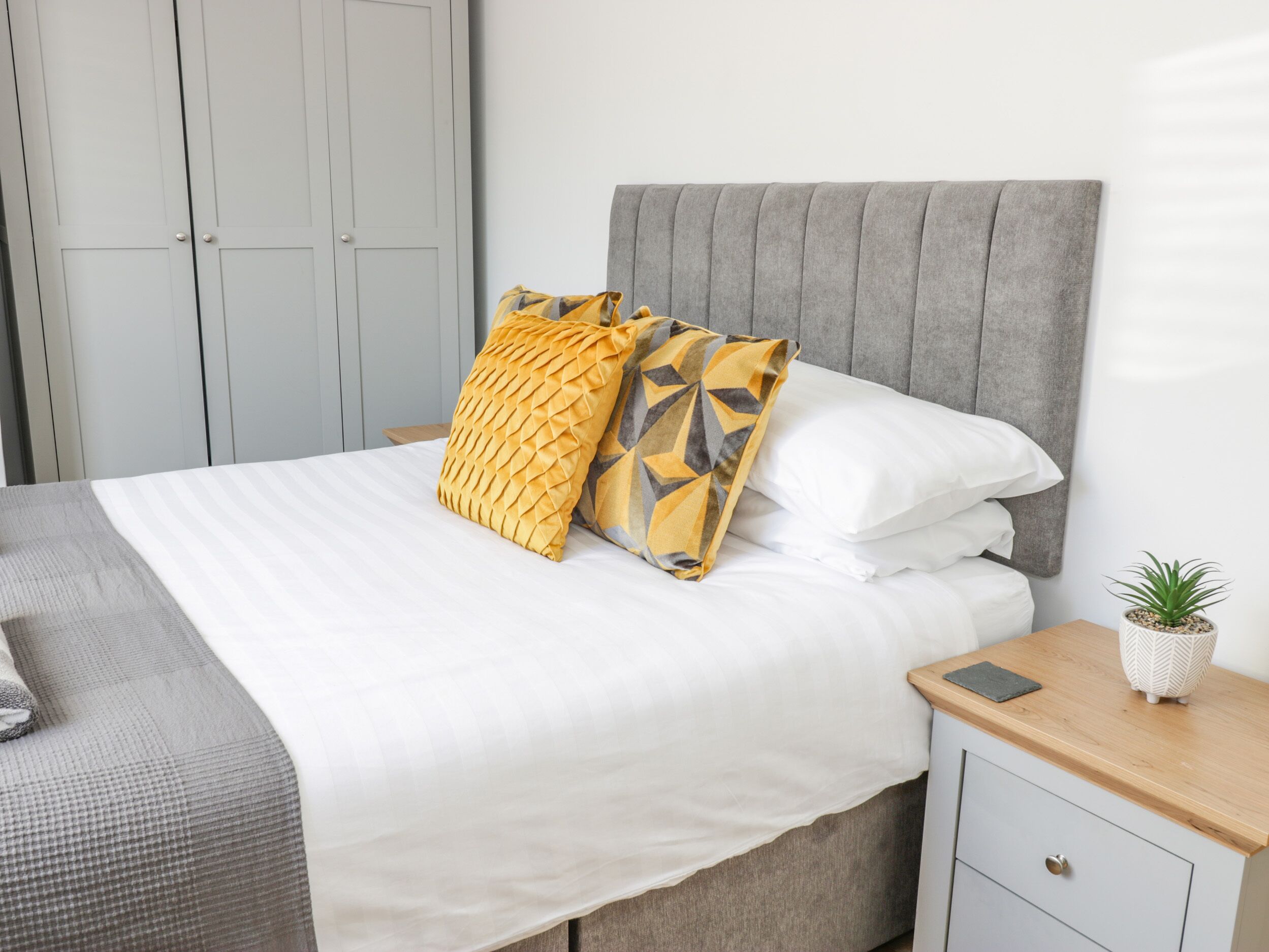 Cottage | 3 bedrooms, individually decorated, individually furnished, free WiFi