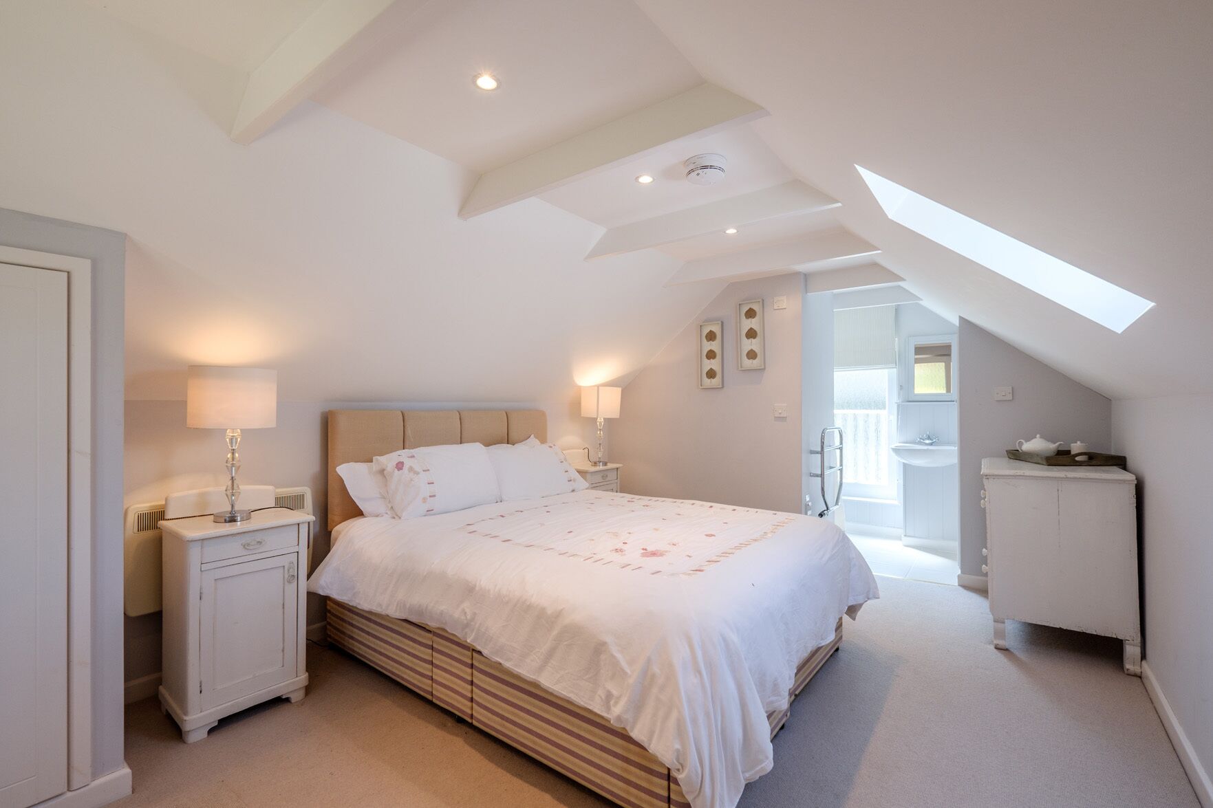 Cottage | 5 bedrooms, individually decorated, individually furnished, free WiFi