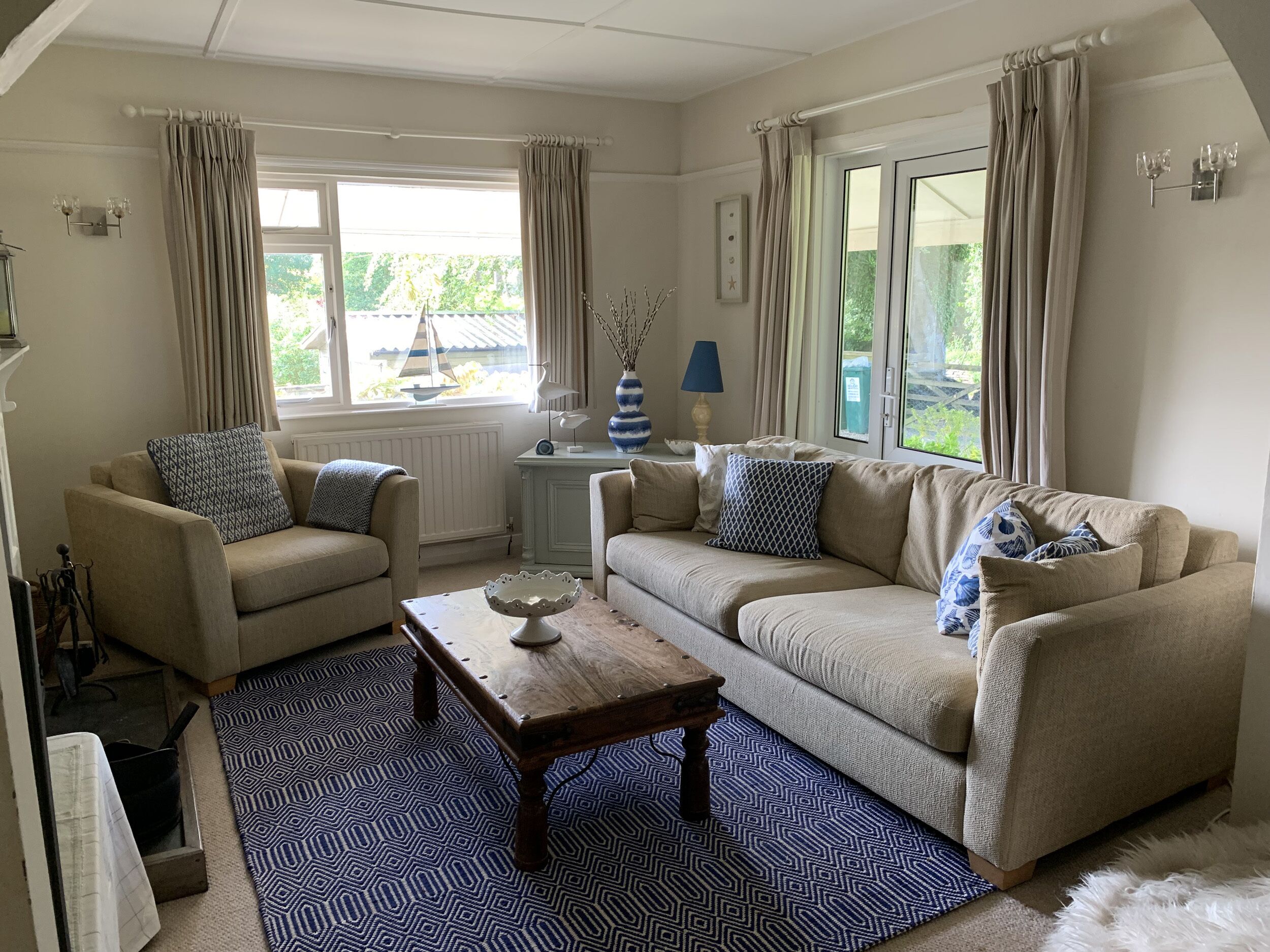 Casa de campo | Zona de estar | Un reproductor de DVD, un futbolín